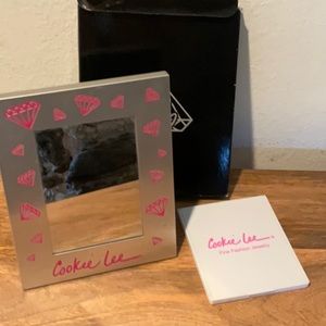 Mirror Mirror on the wall